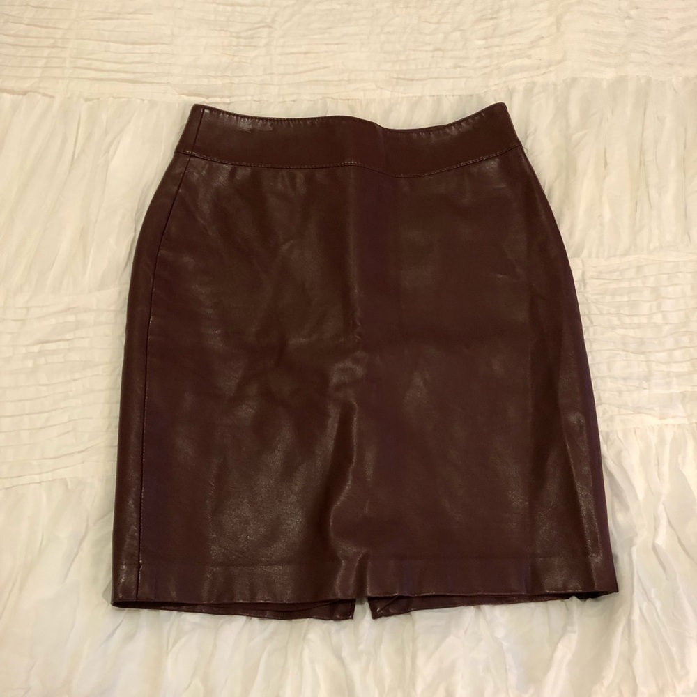 Faux leather pencil skirt